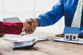 Boost performance & master modern sales. Discover how professional sales courses build communication, negotiation, and emotional intelligence skills.